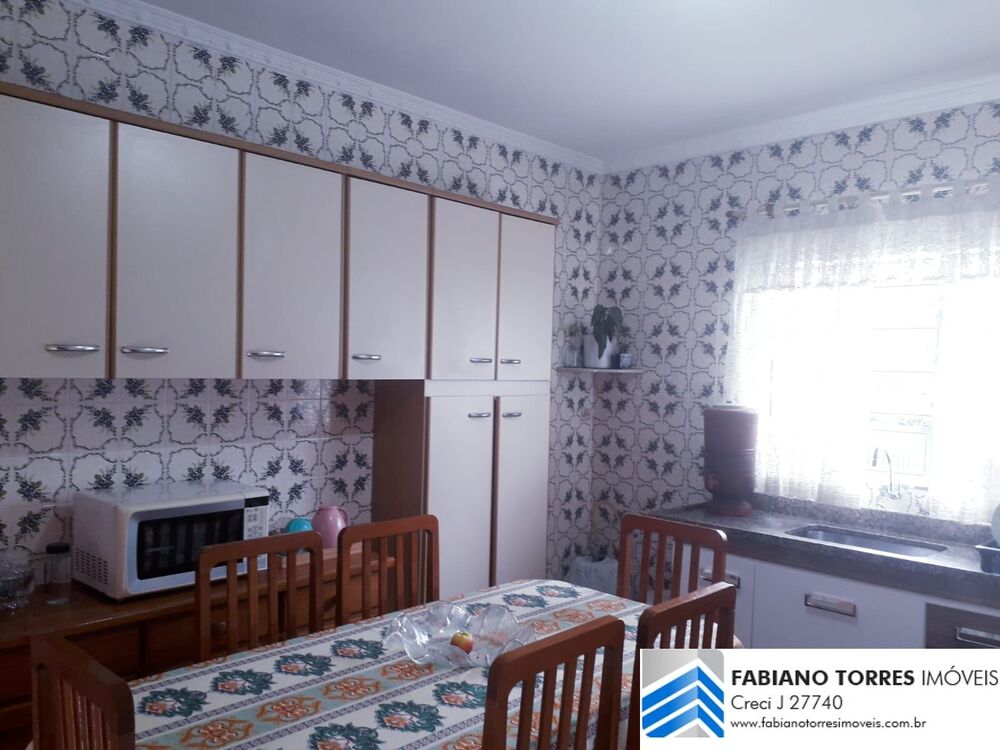 Casa à venda com 3 quartos, 394m² - Foto 8