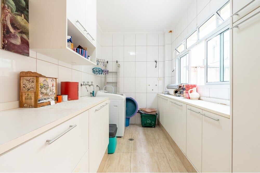 Casa à venda com 4 quartos, 229m² - Foto 26