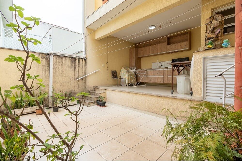 Casa à venda com 4 quartos, 229m² - Foto 29