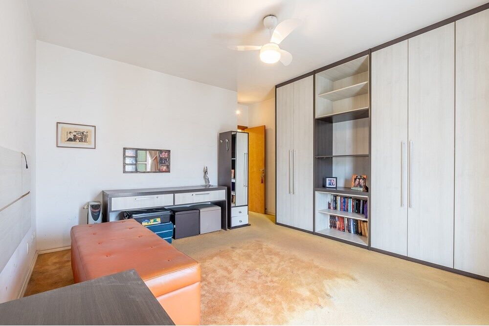 Casa à venda com 4 quartos, 229m² - Foto 36