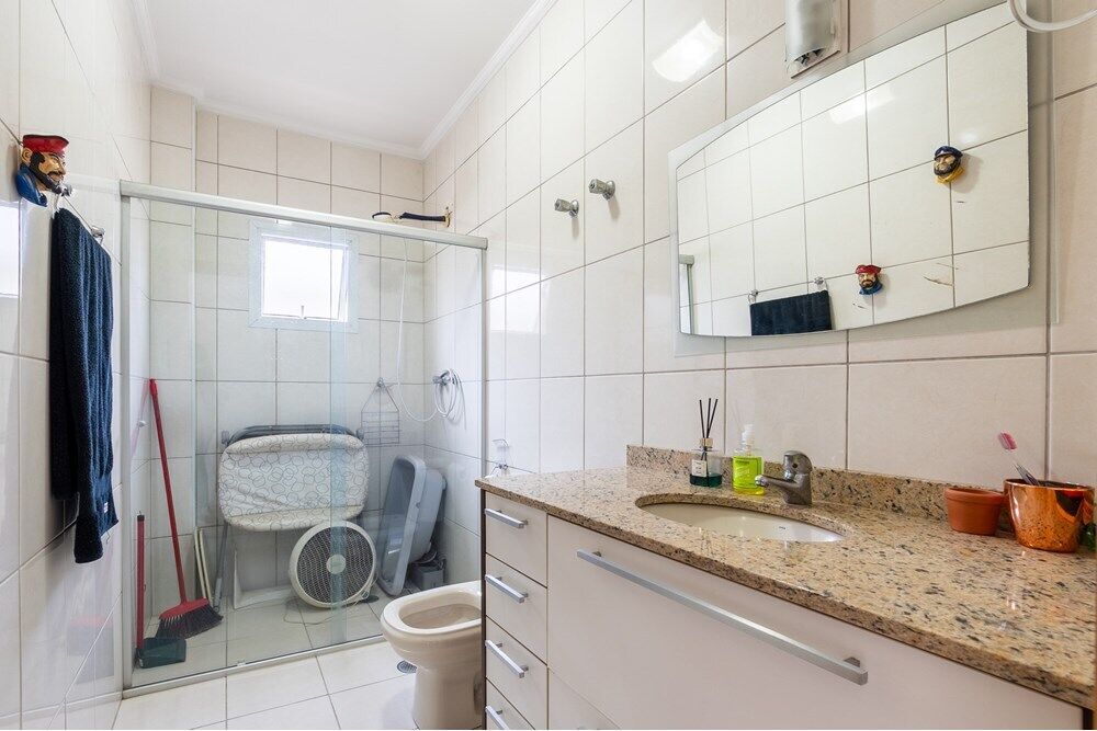 Casa à venda com 4 quartos, 229m² - Foto 5