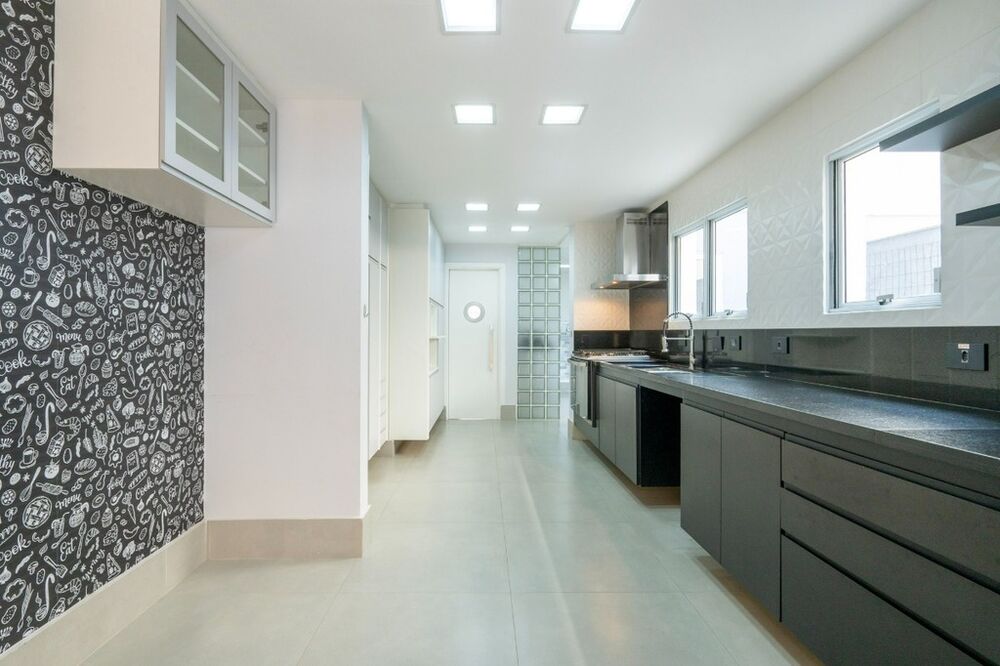 Casa de Condomínio à venda com 4 quartos, 362m² - Foto 52