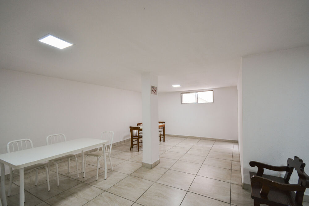 Apartamento à venda com 2 quartos, 58m² - Foto 6