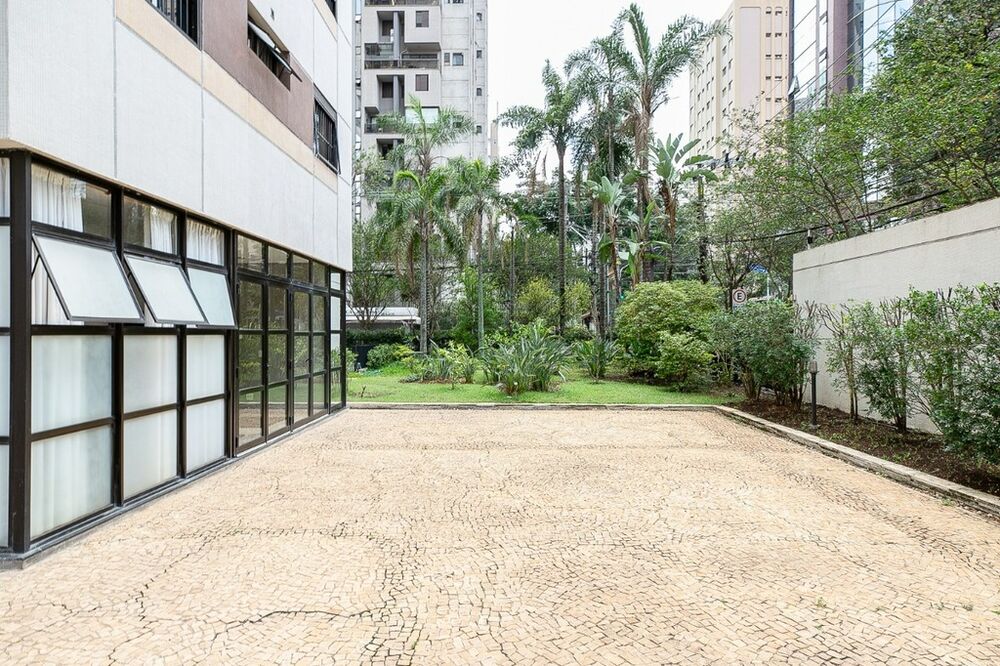 Apartamento à venda com 3 quartos, 162m² - Foto 31