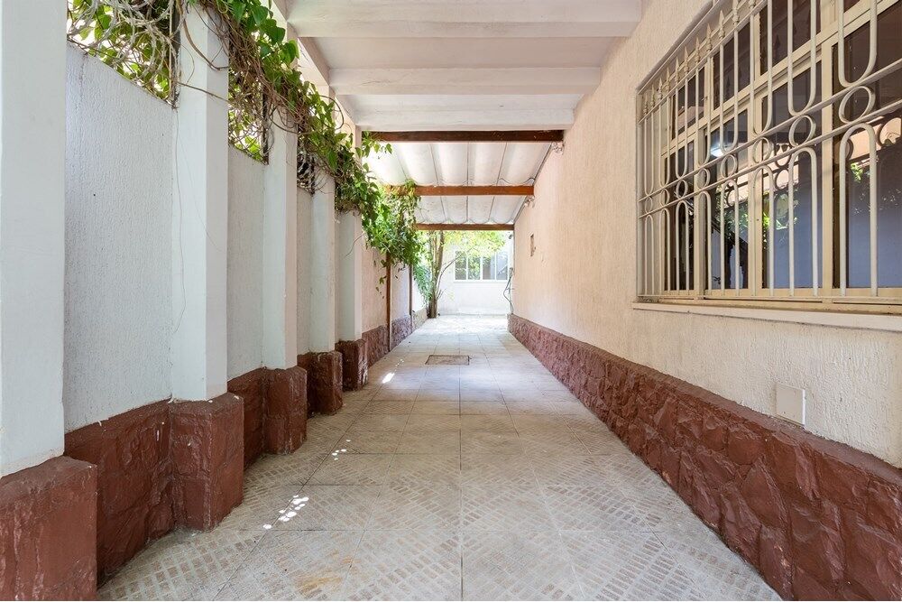 Casa à venda com 3 quartos, 200m² - Foto 25