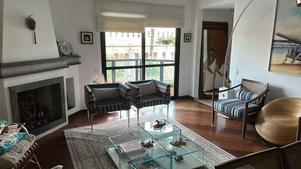 Apartamento à venda com 2 quartos, 137m² - Foto 1