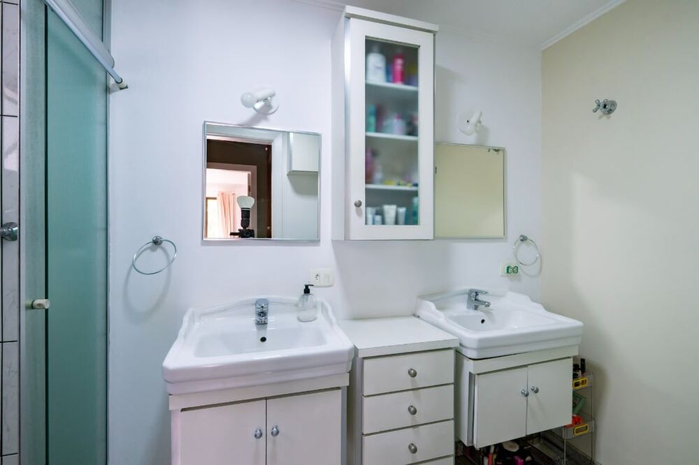 Apartamento à venda com 4 quartos, 180m² - Foto 8