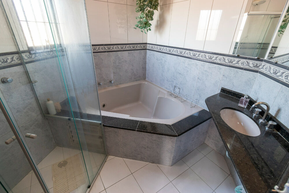 Casa à venda com 3 quartos, 330m² - Foto 17