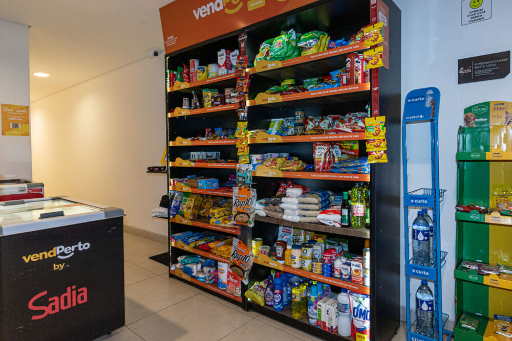 Apartamento à venda com 1 quarto, 79m² - Foto 4