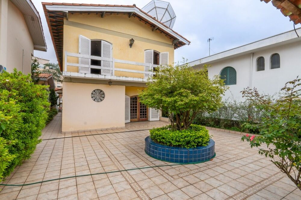 Casa à venda com 3 quartos, 303m² - Foto 41