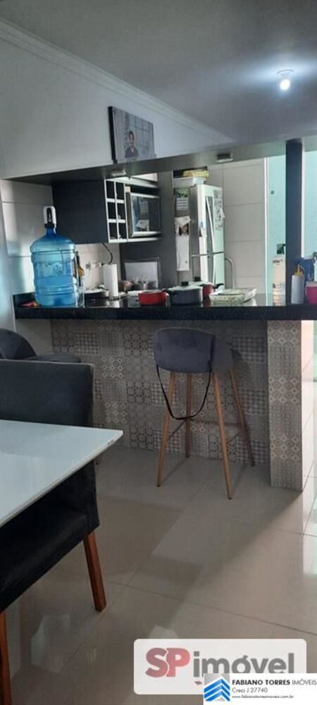 Apartamento à venda com 3 quartos, 100m² - Foto 2