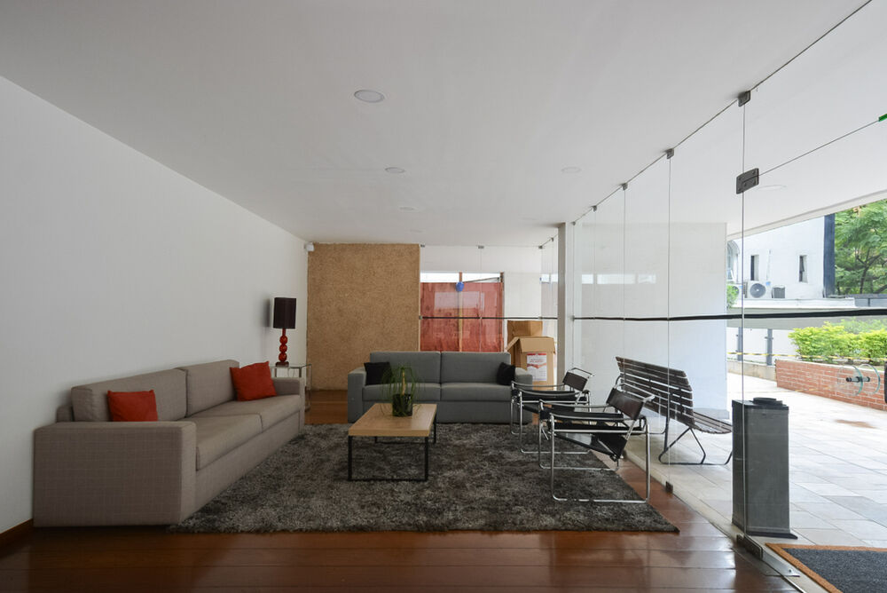 Apartamento à venda com 3 quartos, 98m² - Foto 4