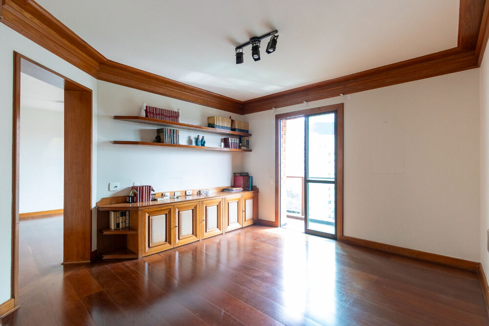 Apartamento à venda com 3 quartos, 325m² - Foto 32