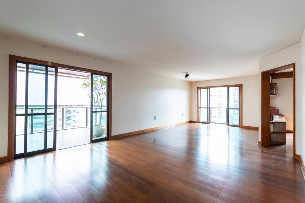 Apartamento à venda com 3 quartos, 325m² - Foto 27