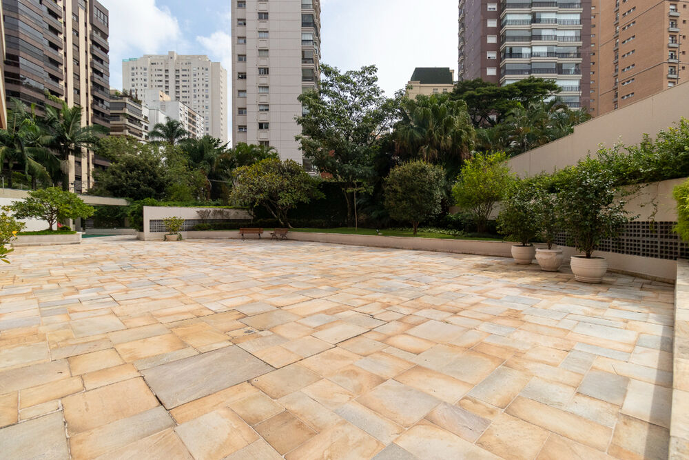 Apartamento à venda com 3 quartos, 325m² - Foto 22