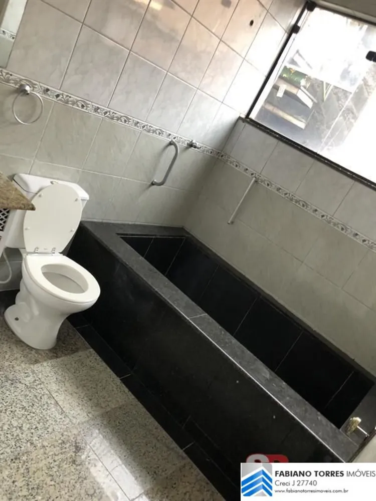 Sobrado, 3 quartos, 236 m² - Foto 1