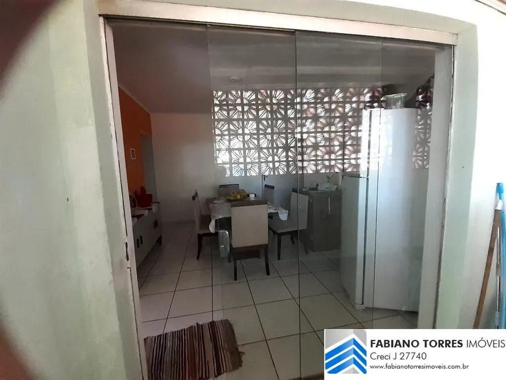 Casa, 3 quartos, 221 m² - Foto 4