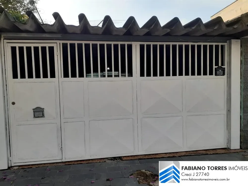 Casa, 3 quartos, 221 m² - Foto 1