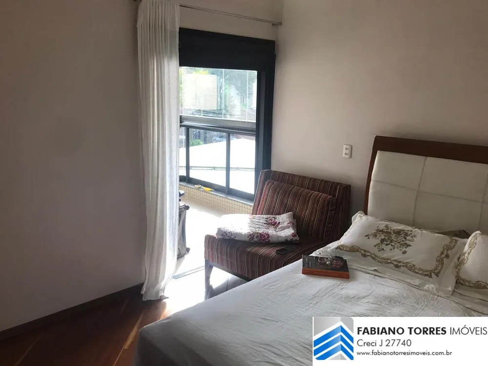Apartamento, 4 quartos, 210 m² - Foto 1