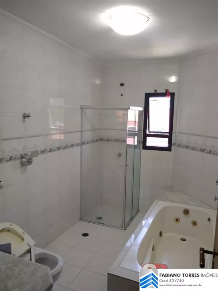 Sobrado, 3 quartos, 228 m² - Foto 2