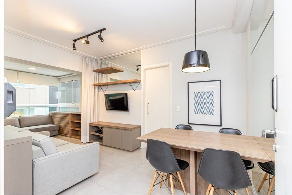 Apartamento à venda com 1 quarto, 45m² - Foto 1