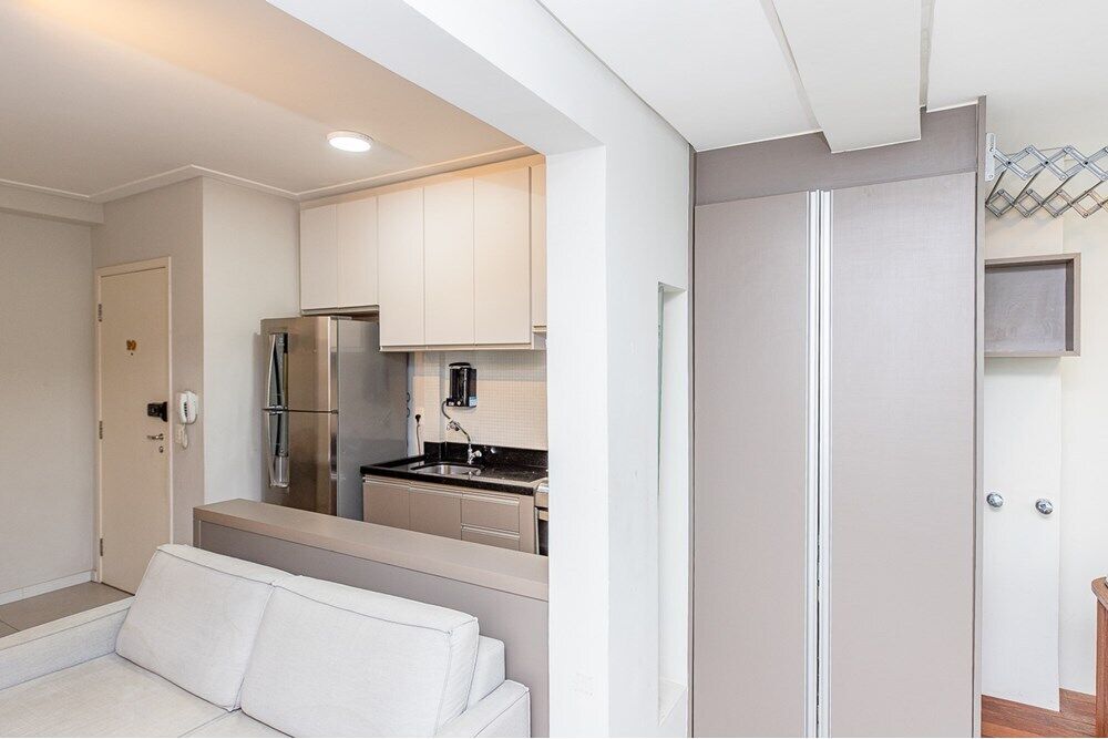 Apartamento à venda com 1 quarto, 45m² - Foto 17