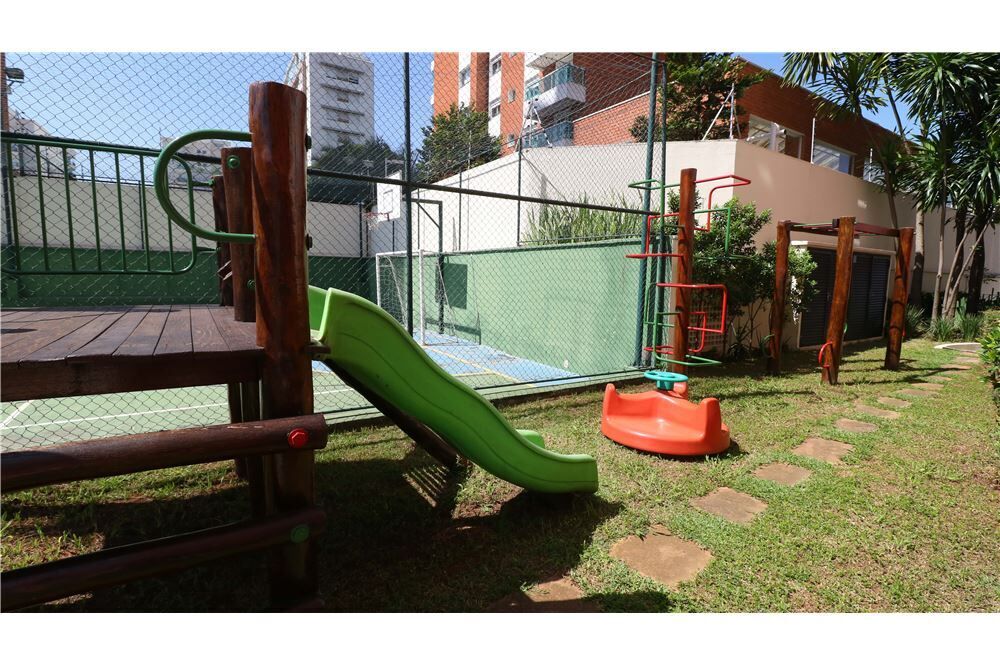 Apartamento à venda com 3 quartos, 116m² - Foto 3