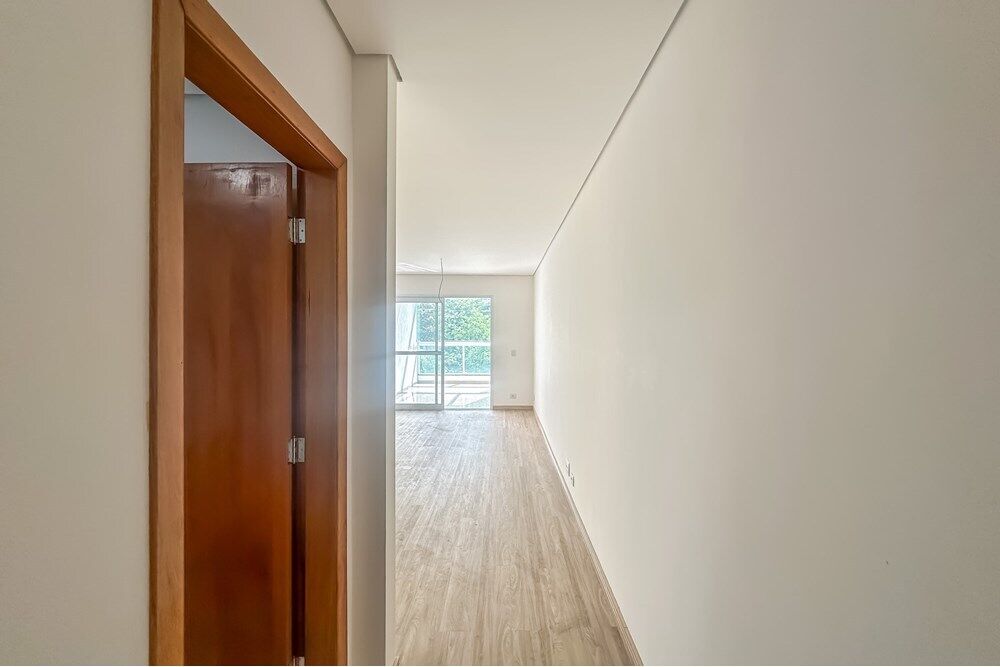 Apartamento à venda com 1 quarto, 47m² - Foto 2