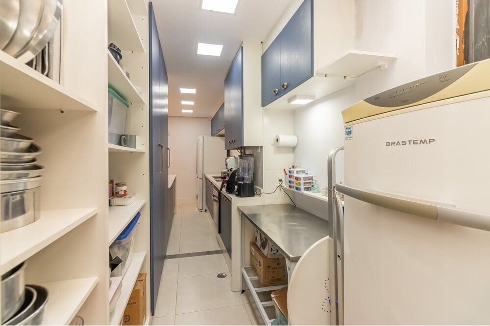 Apartamento à venda com 3 quartos, 176m² - Foto 17