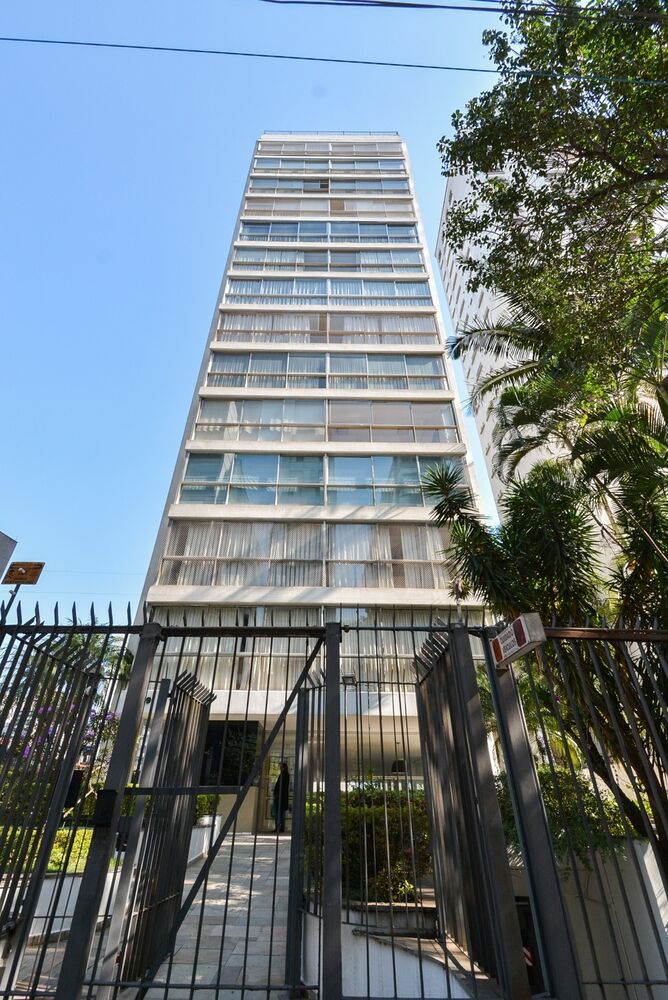 Apartamento à venda com 3 quartos, 183m² - Foto 11