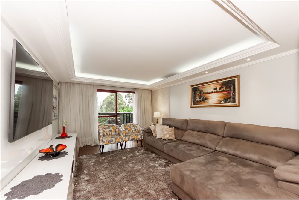 Apartamento à venda com 3 quartos, 130m² - Foto 3