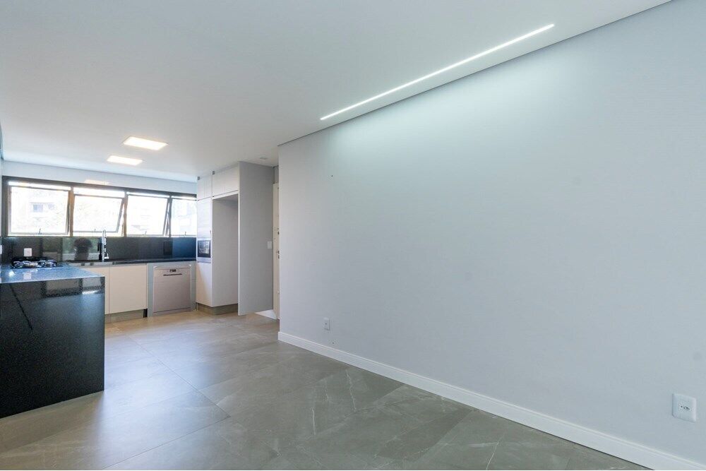 Apartamento à venda com 4 quartos, 203m² - Foto 49