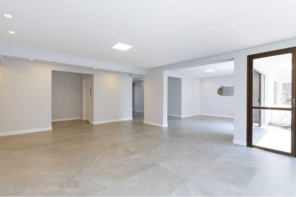 Apartamento à venda com 4 quartos, 203m² - Foto 35