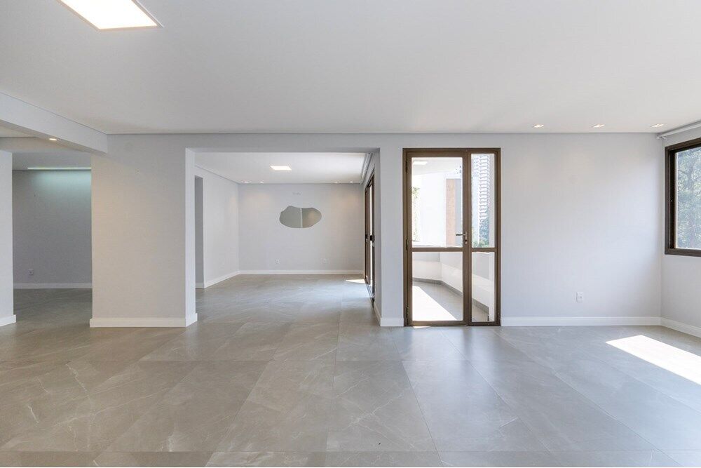 Apartamento à venda com 4 quartos, 203m² - Foto 34