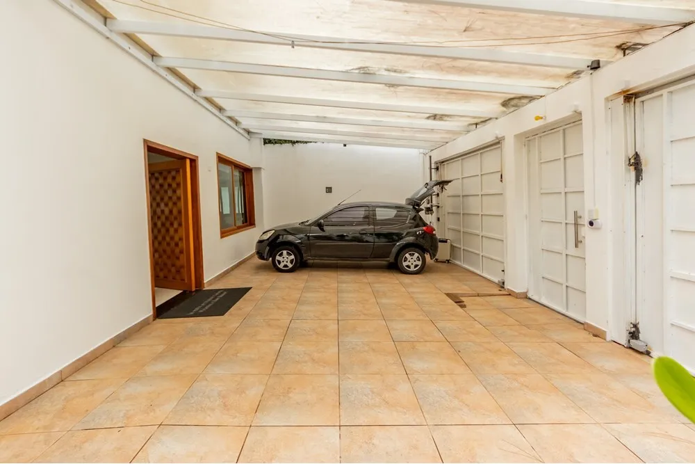 Casa, 3 quartos, 247 m² - Foto 2