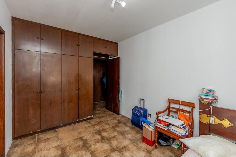Apartamento à venda com 4 quartos, 209m² - Foto 1