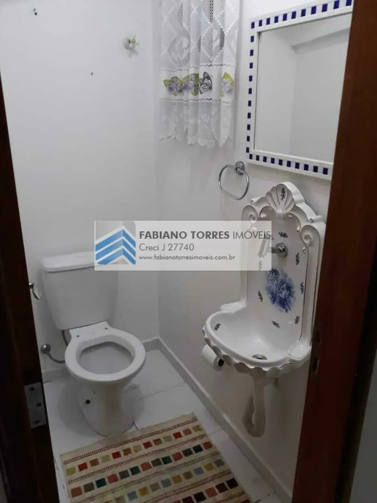 Sobrado, 3 quartos, 241 m² - Foto 2