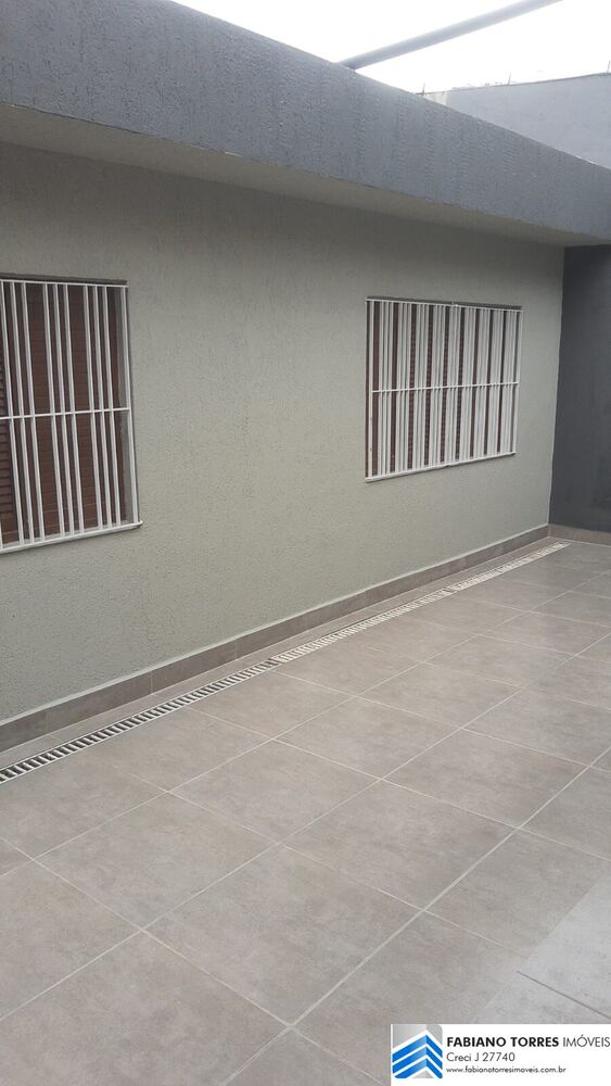 Sobrado à venda com 2 quartos, 170m² - Foto 3
