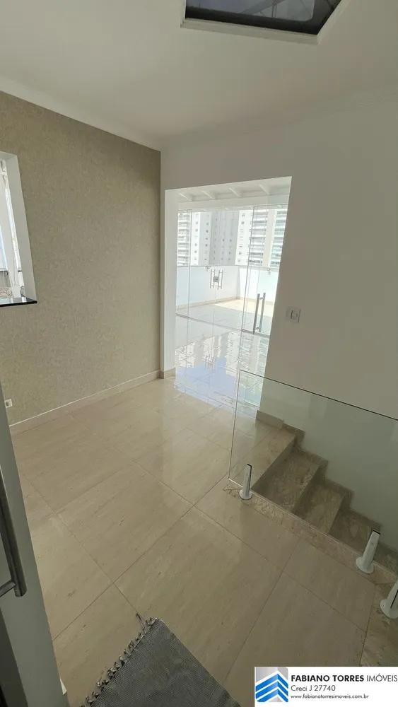 Cobertura, 4 quartos, 196 m² - Foto 2