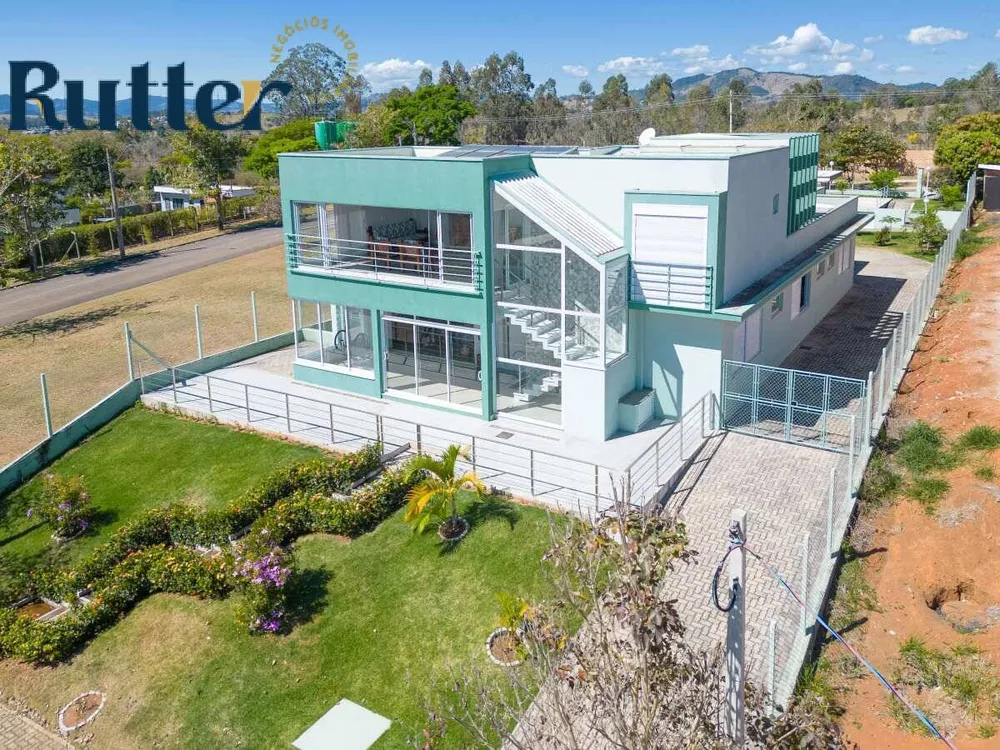 Casa, 4 quartos, 1055 m² - Foto 2
