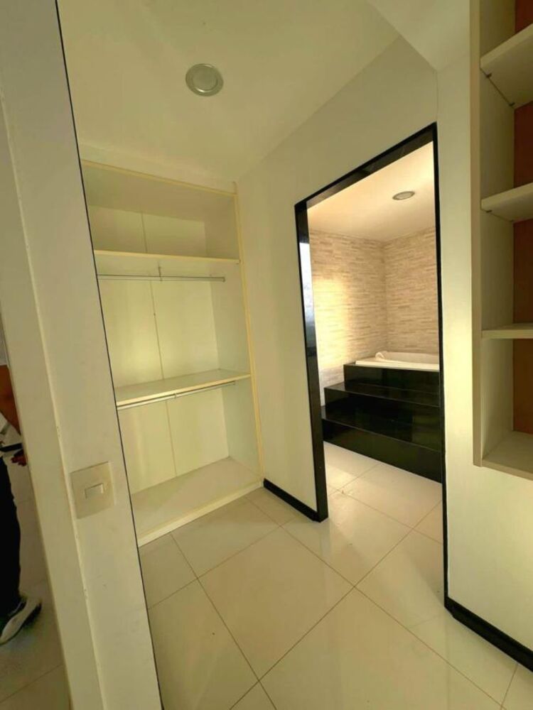 Apartamento à venda com 2 quartos, 94m² - Foto 2
