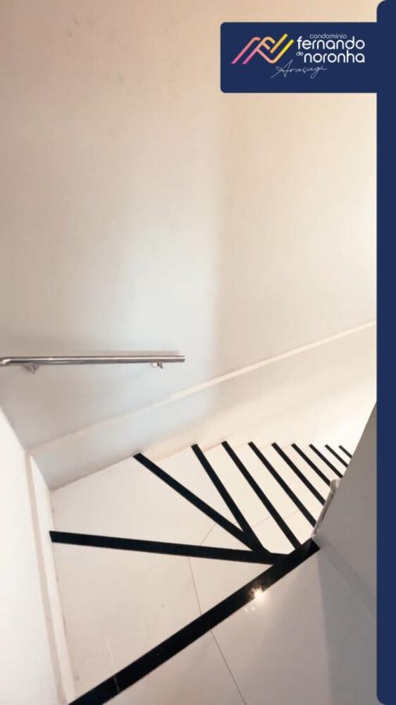 Casa à venda com 4 quartos, 133m² - Foto 1
