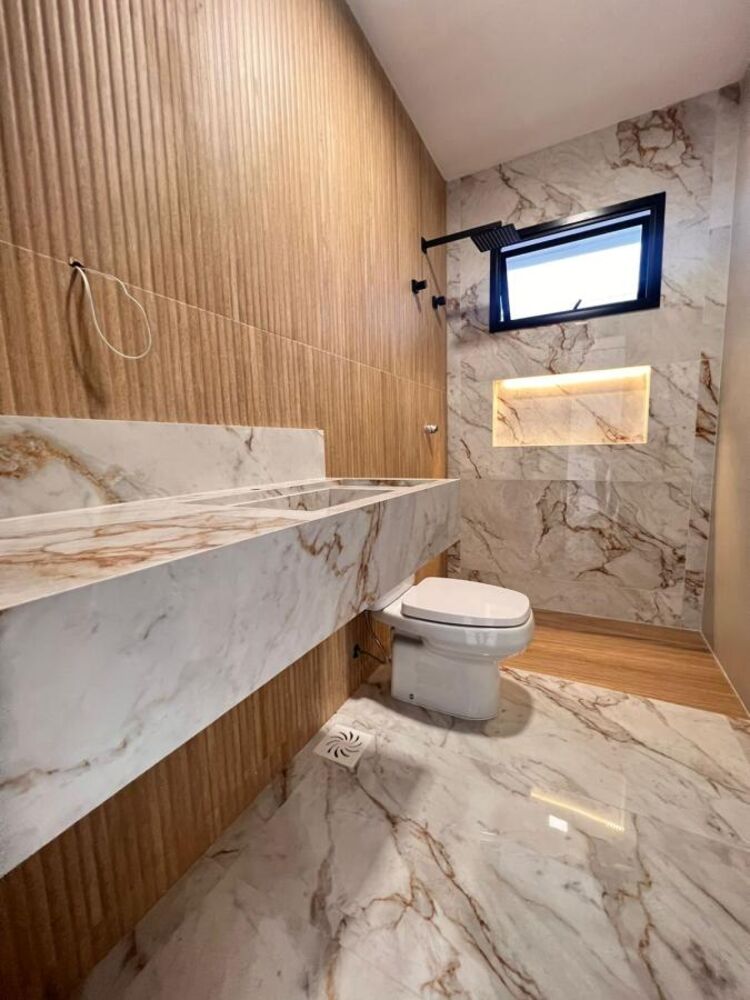 Casa de Condomínio à venda com 4 quartos, 280m² - Foto 3