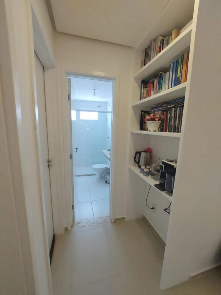 Casa de Condomínio à venda com 3 quartos, 196m² - Foto 4