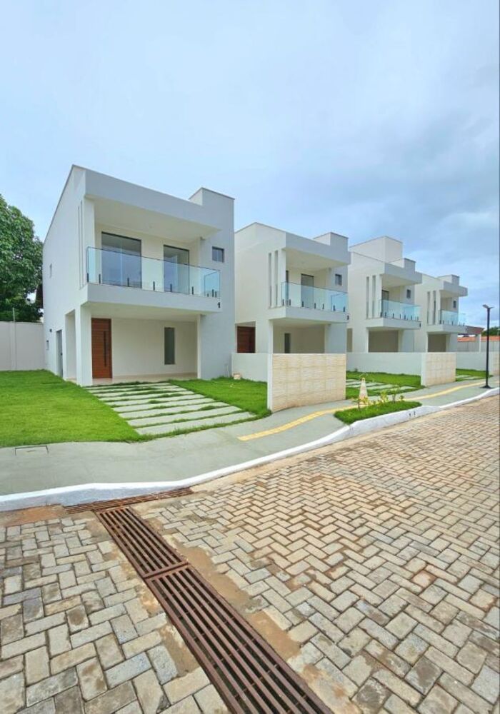 Casa à venda com 4 quartos, 146m² - Foto 3