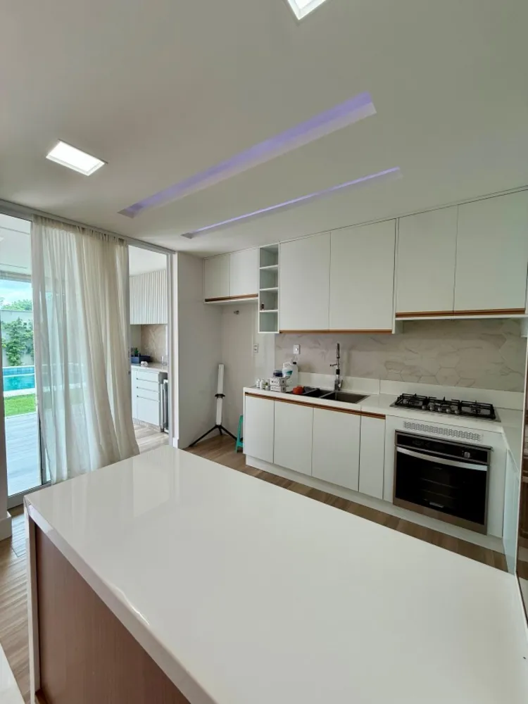 Casa, 3 quartos, 261 m² - Foto 13