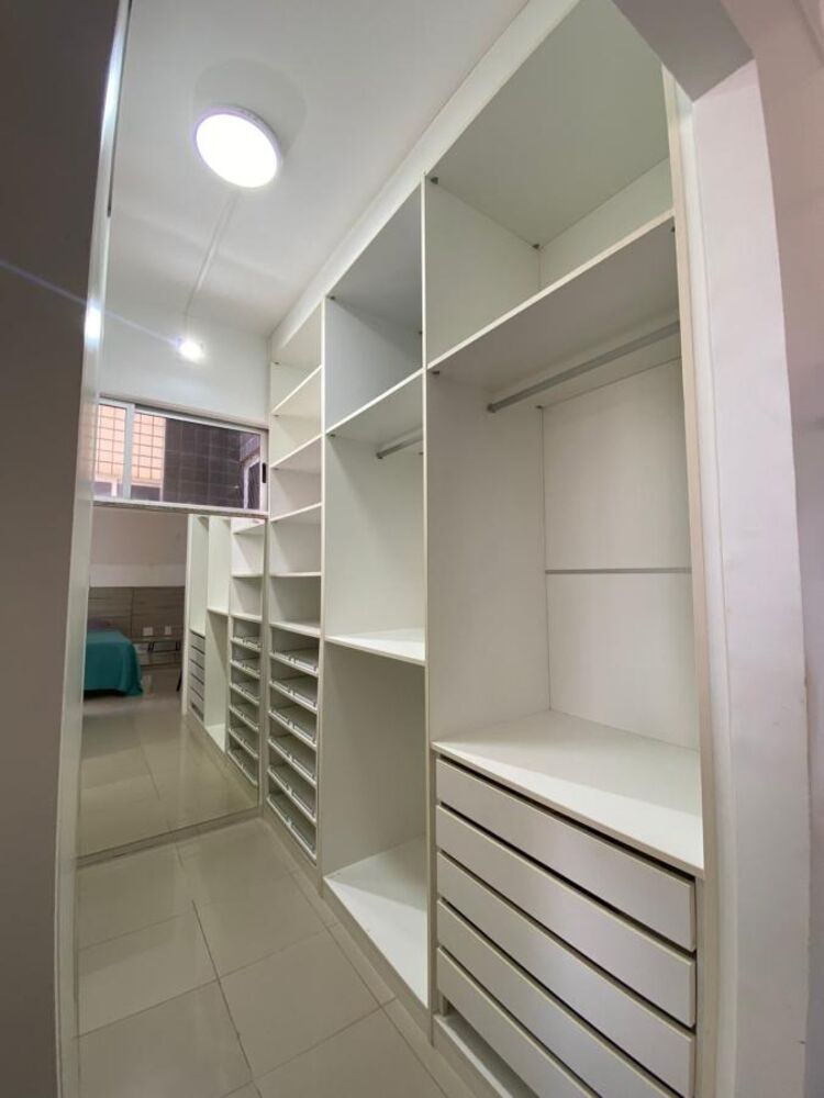 Apartamento à venda com 3 quartos, 94m² - Foto 4
