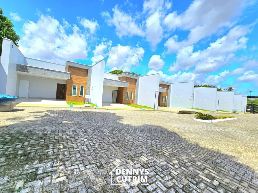 Casa de Condomínio à venda com 3 quartos, 114m² - Foto 1