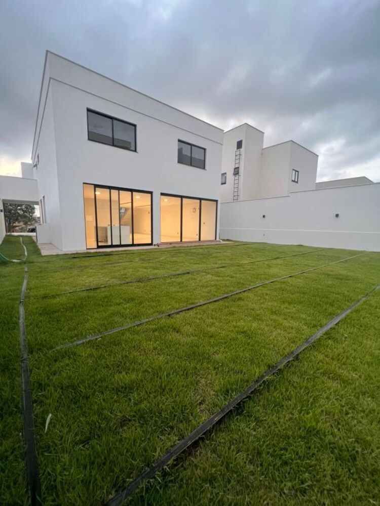 Casa de Condomínio à venda com 3 quartos, 271m² - Foto 7