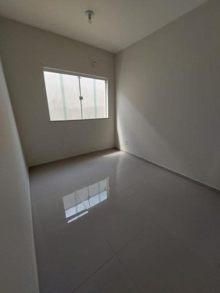 Casa à venda com 3 quartos, 225m² - Foto 4